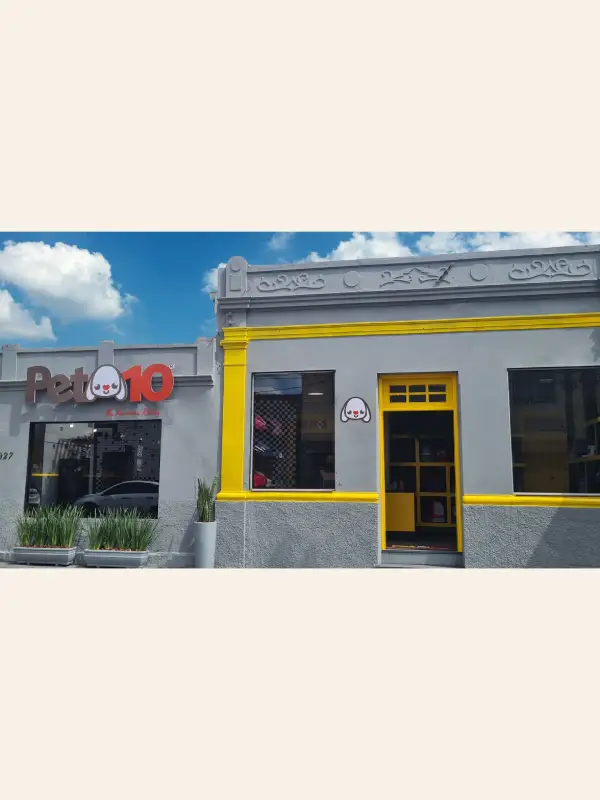 PET10-Fachada2